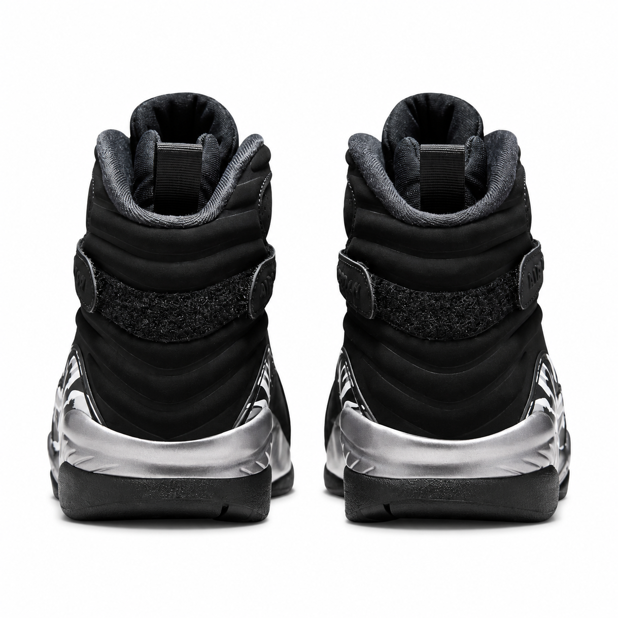 Air Jordan 8 Retro “Chrome” – Black/Chrome (2026)