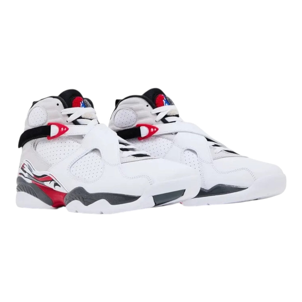 Jordan 8 Retro Bugs Bunny (2025)