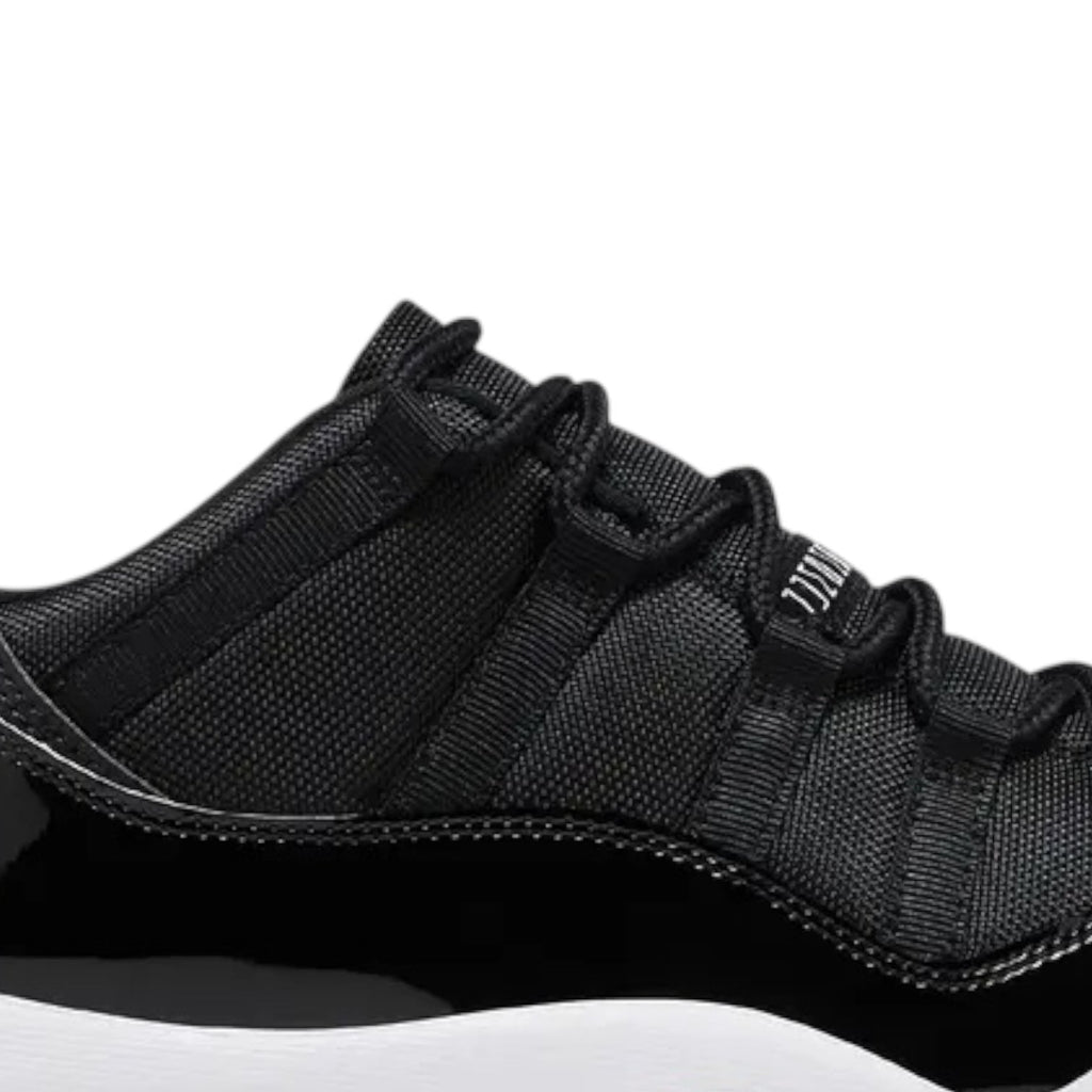 Jordan 11 Retro Low Bred (2025)